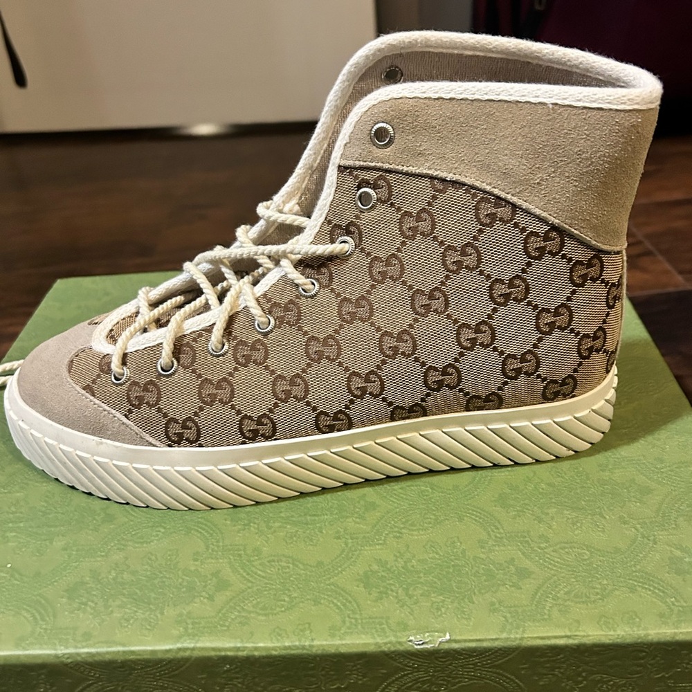 Gucci Beige and Brown High-Top Sneakers - Picture 4 of 7